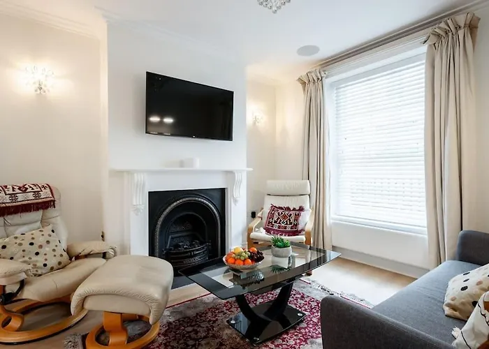 Luxury 3Brs House In The Heart Of Victoria